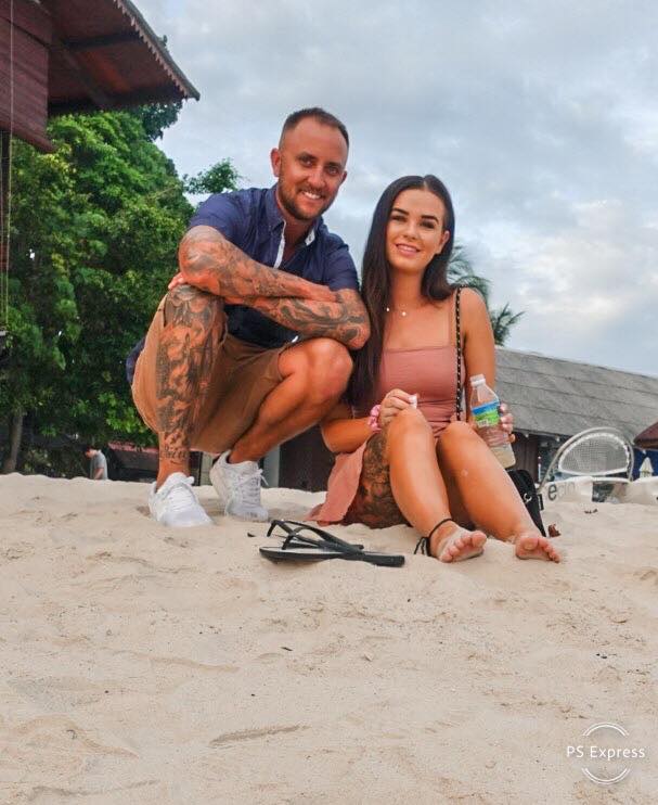 HAPPY NEW YEAR! A TAD LATE SOZ